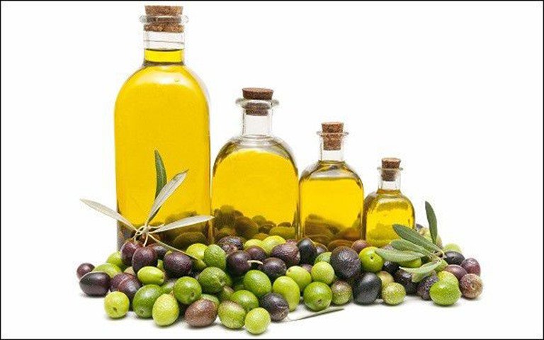 Dầu olive cho da đầu khô mùa đông